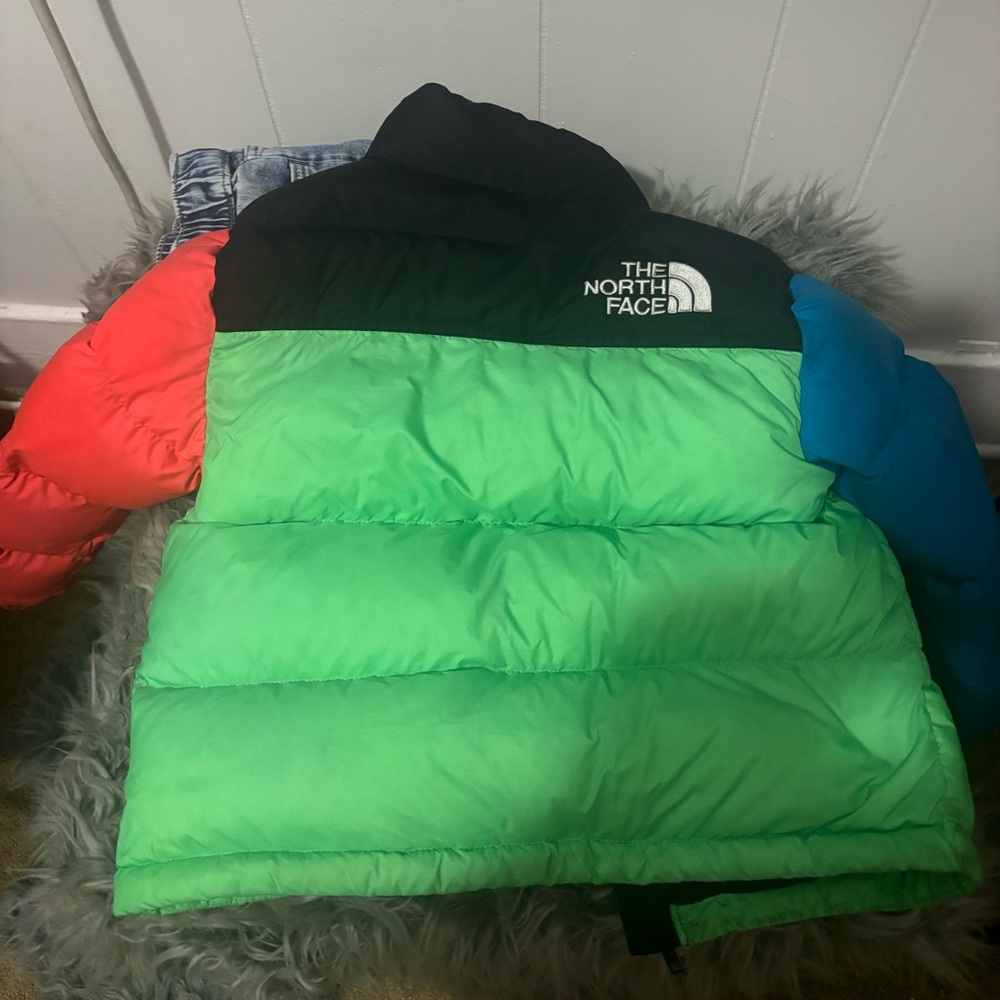 North Face Puffer Coat Small Boys